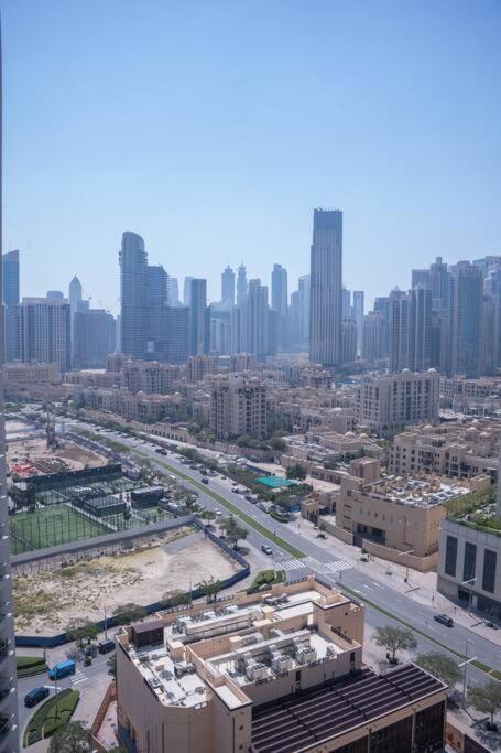 Huge Walking To Mall And Burj Khalifa Apartment